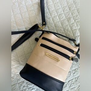 Stone Mountain North South 3-Bagger Washed Leather Crossbody Bag